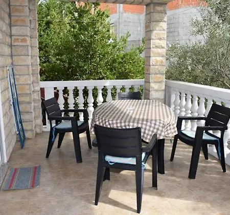 In With Terrace, Air Conditioning, W-lan 5013-2 דראגה